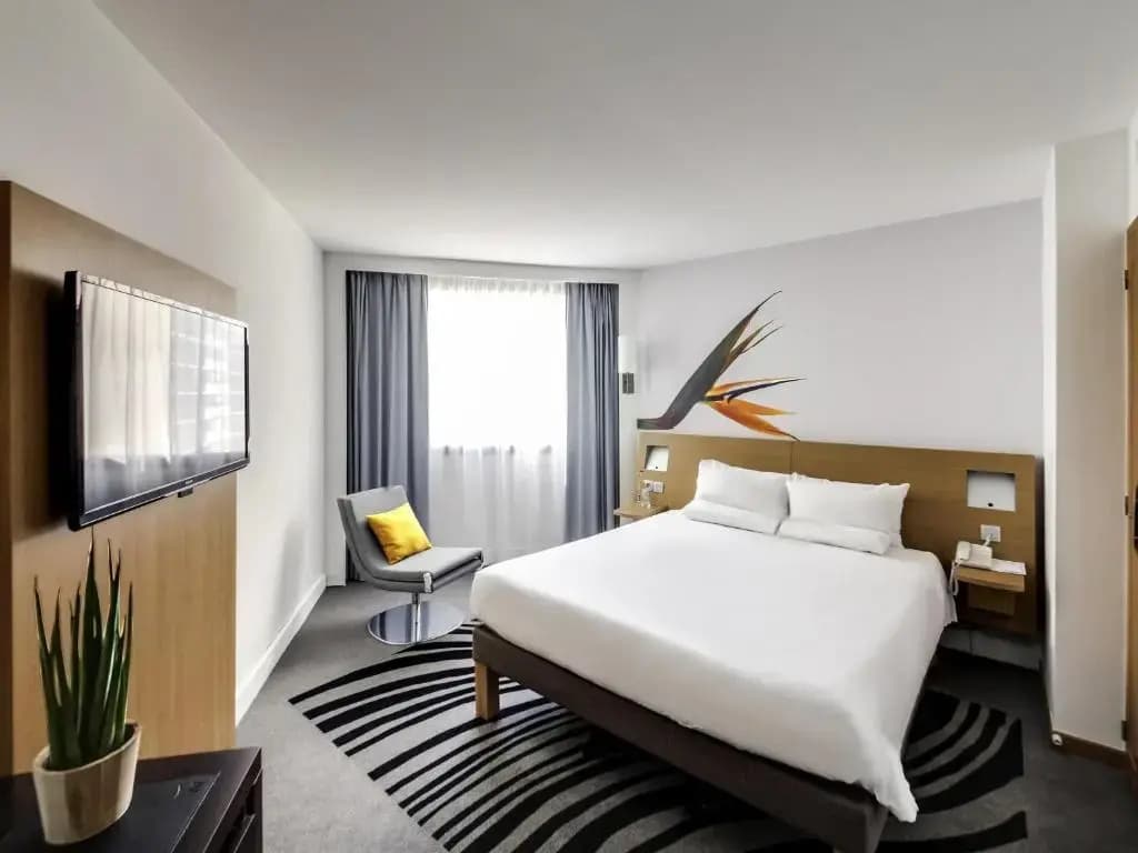 Novotel Paris Centre Gare Montparnasse - Photo 4