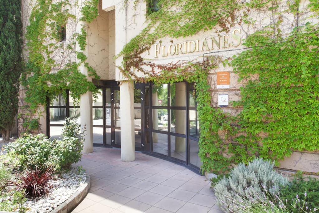 Odalys City Apartment Hotel - Aix en Provence Centre Rotonde - Photo 1