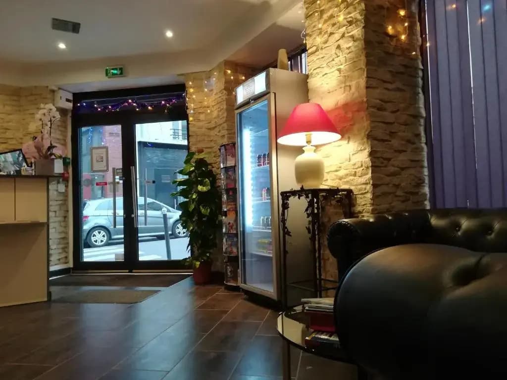 Hôtel Du Globe 18 - Photo 2