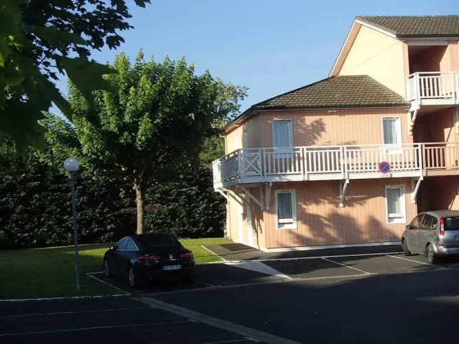 Brit Hotel Essentiel Albi Parc des Expos