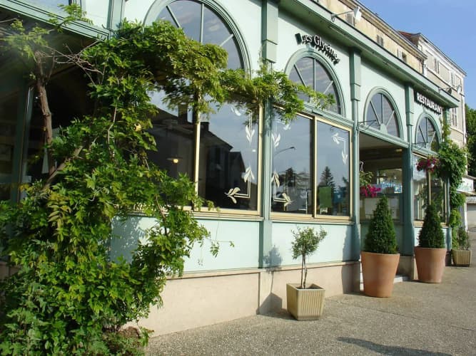 Hôtel les Glycines