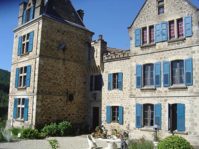 Beautiful Apartment in Saint-Prix with Swimming Pool