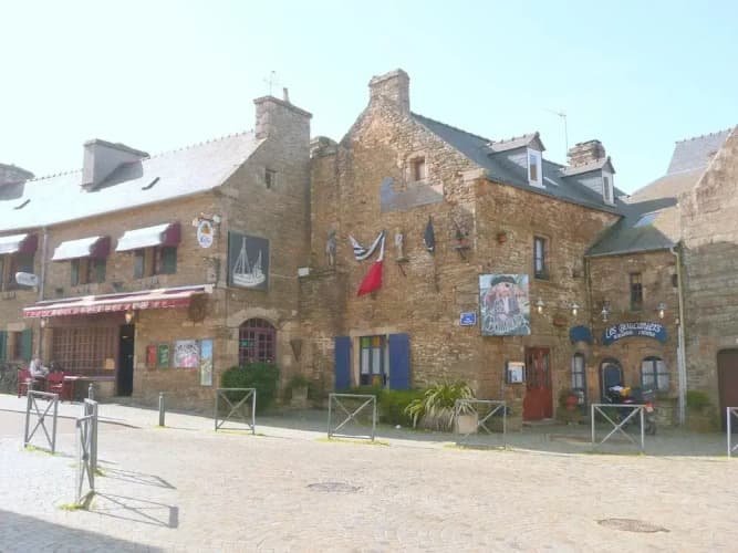 Stone House in Plouarzel Near Sandy Beaches