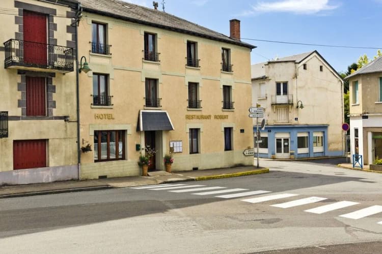 Logis Hôtel Robert