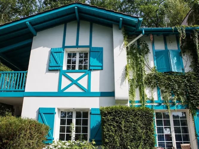 Colorful Apartment in Basque Style in a Green Environment