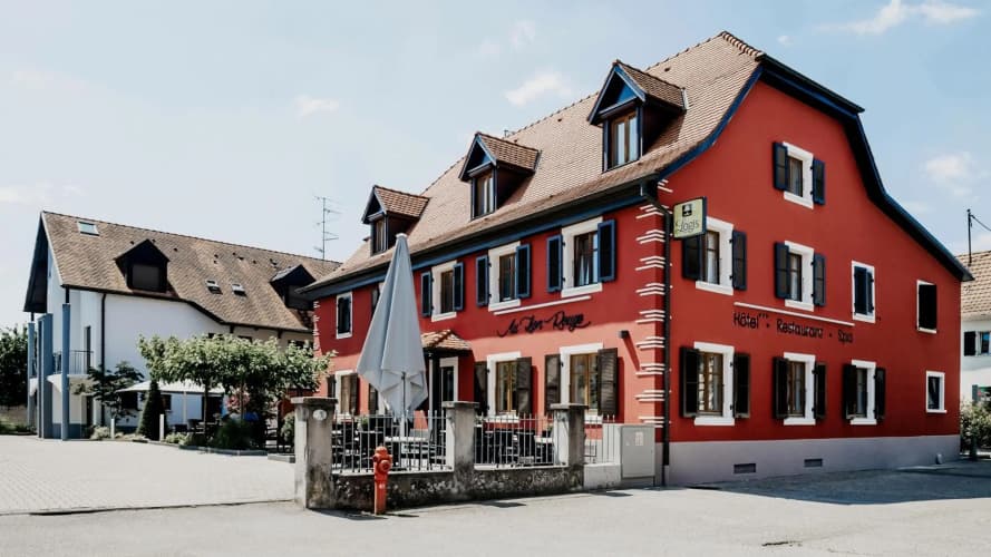 Logis Hôtel Au Lion Rouge