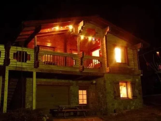 Chalet Rouge Sorbier