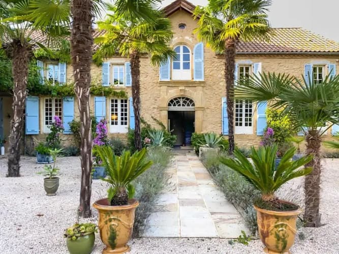 Maison Manechal