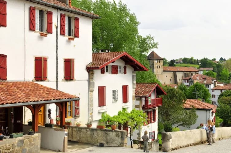 VVF Pays Basque Sare La Rhune, Sare