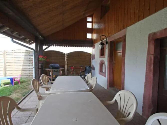 Gîte Granges-Aumontzey-Aumontzey, 5 pièces, 10 personnes - FR-1-589-231