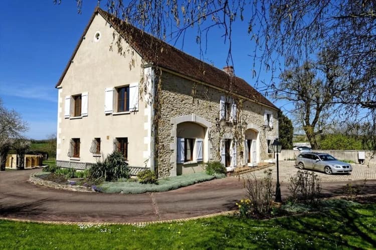 Les Bordes