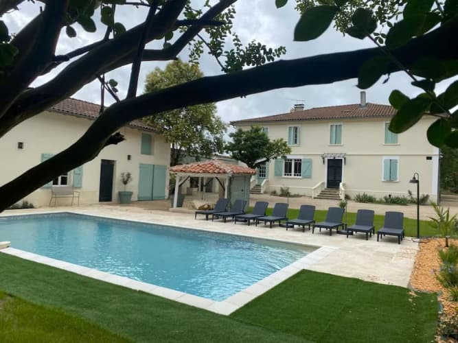The Oasis Gardens, Beautiful House
