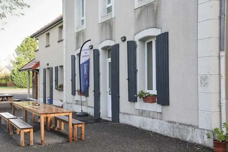 Auberge de Jeunesse HI Genets