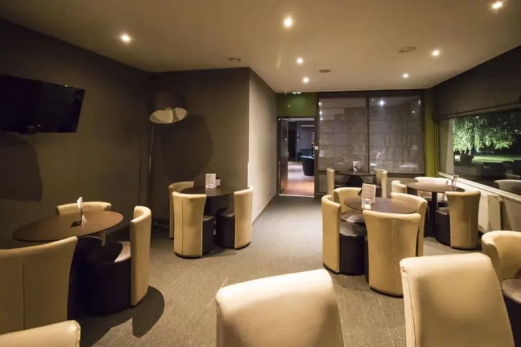 L'Ambiance Patio Hotel
