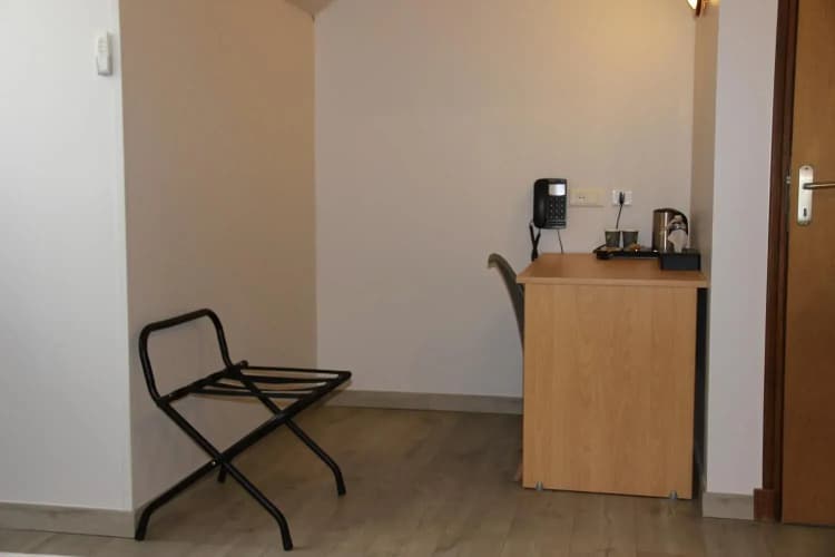 Logis Hôtel la Méridienne