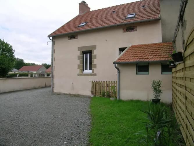 Gîte Verneix, 4 pièces, 6 personnes - FR-1-489-133