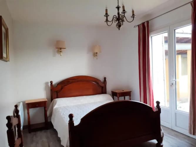 Maison de 3 chambres avec piscine privee jardin clos et wifi a Caromb