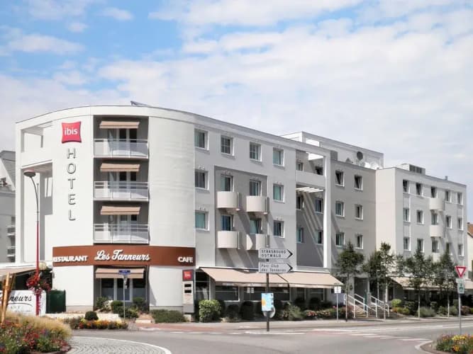 Ibis Strasbourg Aéroport Le Zenith