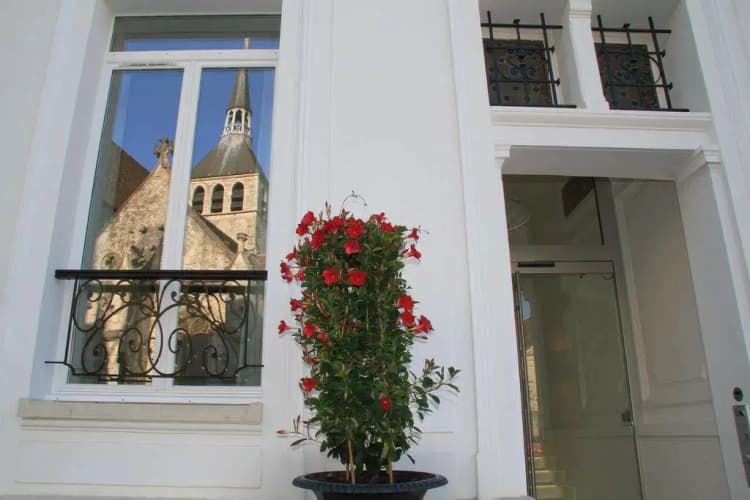 Le Cesar Hotel