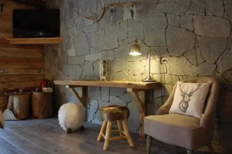 Là Haut & Spa