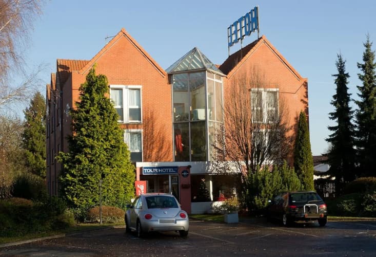 Tourhotel