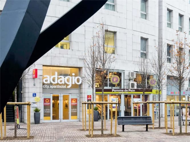 Aparthotel Adagio La Défense Esplanade
