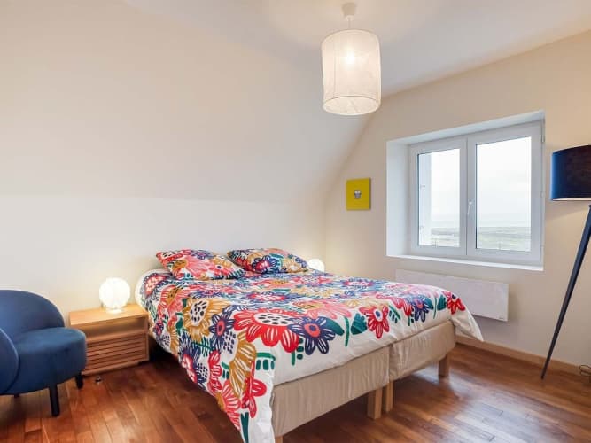 Studio in Etel With Panoramic Beach Views