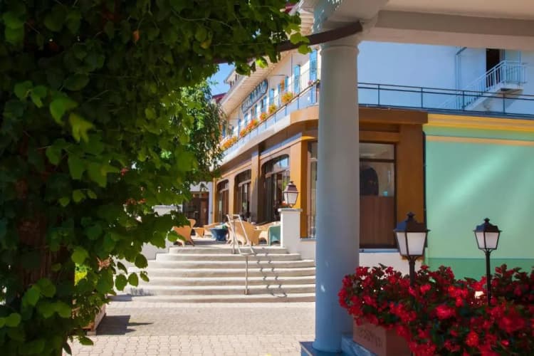 Hotel beau site