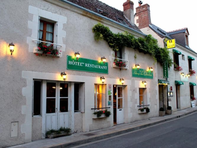 Auberge Le Colombien - Hôtel Restaurant