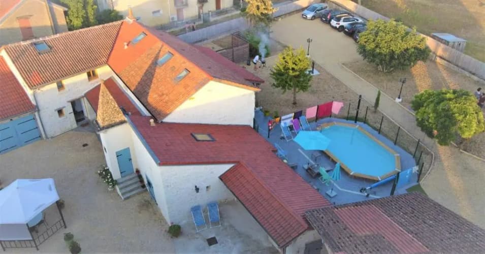 Boutique Farmhouse Cottages with Pool, 6 Bedrooms - Angulus Ridet (Loire Valley)