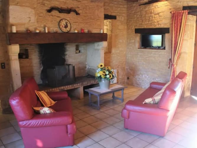 Gîte Salignac-Eyvigues, 4 pièces, 6 personnes - FR-1-616-88