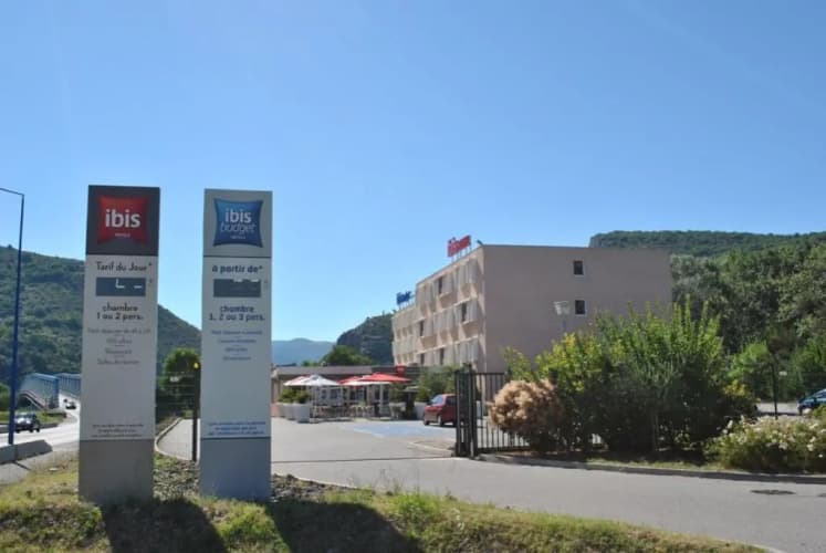 ibis Loriol Le Pouzin