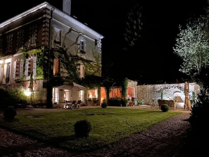 Manoir De La Croix Saint Louis
