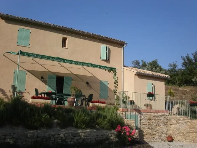 Beautiful Provencal Farmhouse With Private Pool