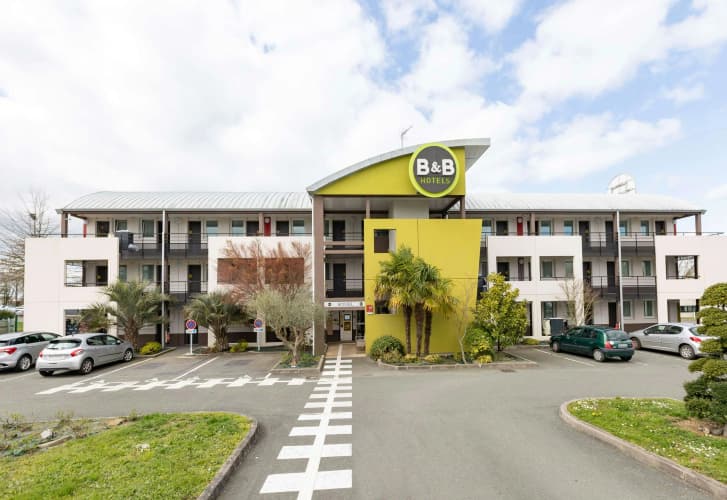 B&B HOTEL Laval Changé