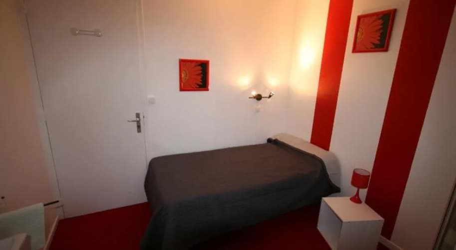 Hotel Picardy
