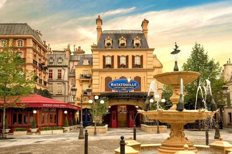 Disney Hotel Santa Fe Hotel