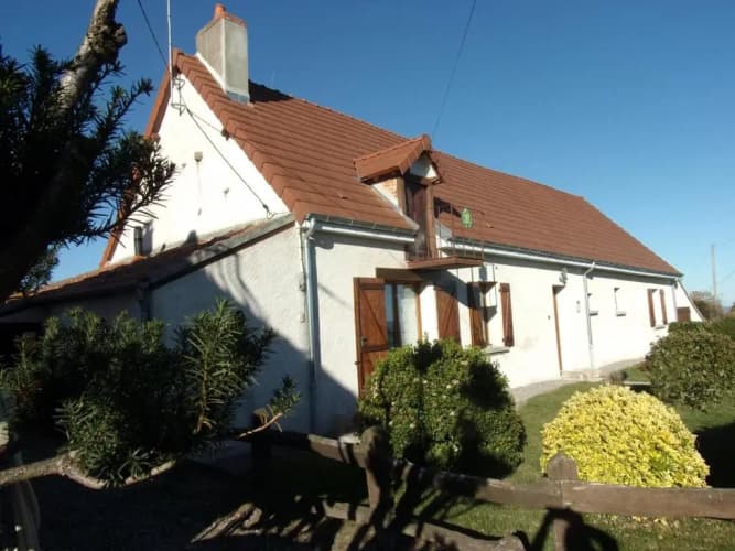 Gîte Verneix, 4 pièces, 6 personnes - FR-1-489-83