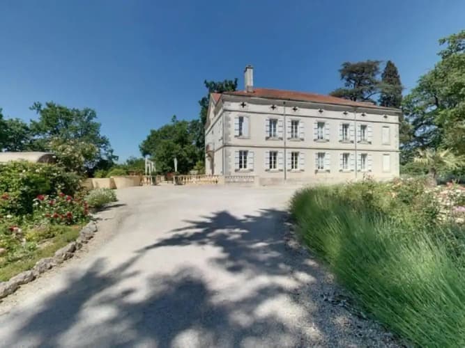 Le Manoir Saint Jean