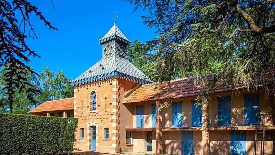 Domaine Du Buc, Le Chateau