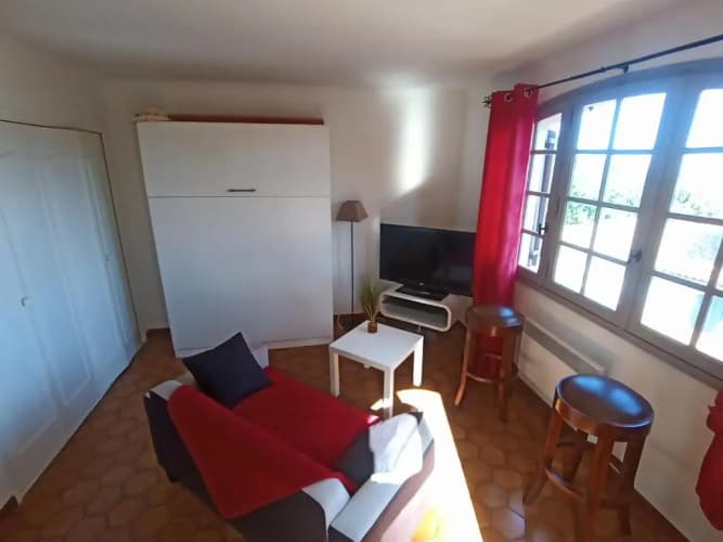 Haut de villa en duplex T2 avec terrasse vue rade