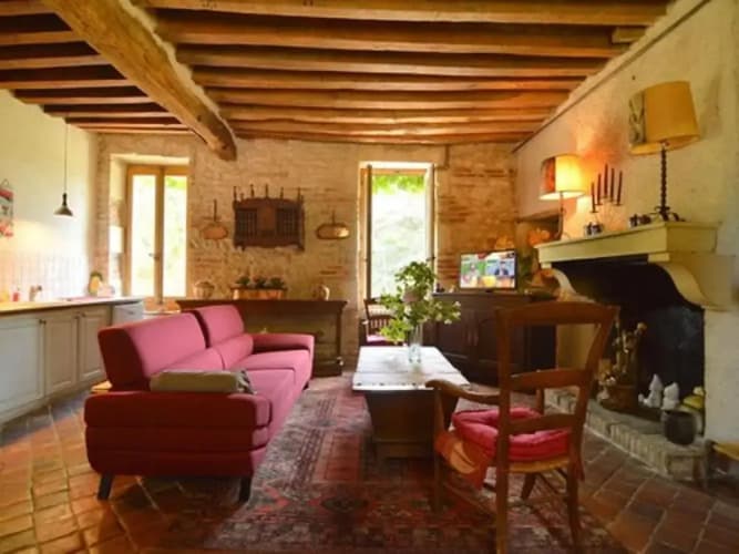 Lovely Mansion With Pond in Champvert