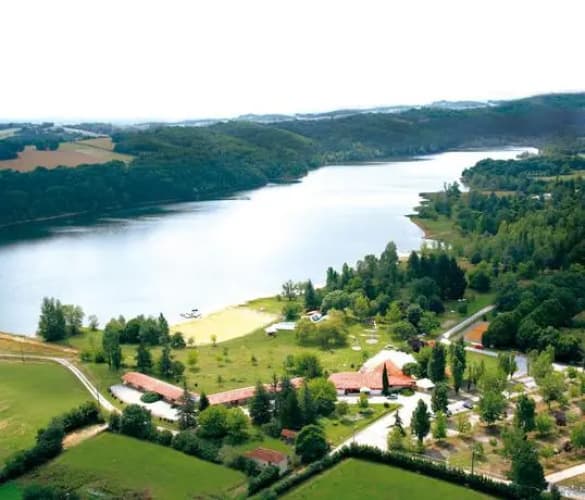 Hôtel Les Vallons du Lac