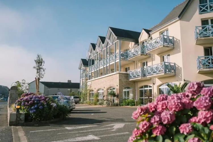 Aigue Marine Logis Hotel et Restaurant