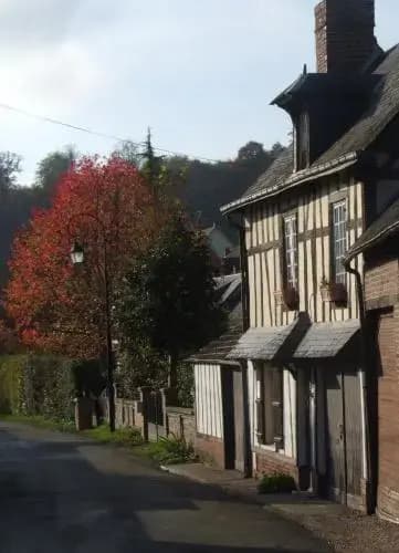 Les Hirondelles - Photo 1
