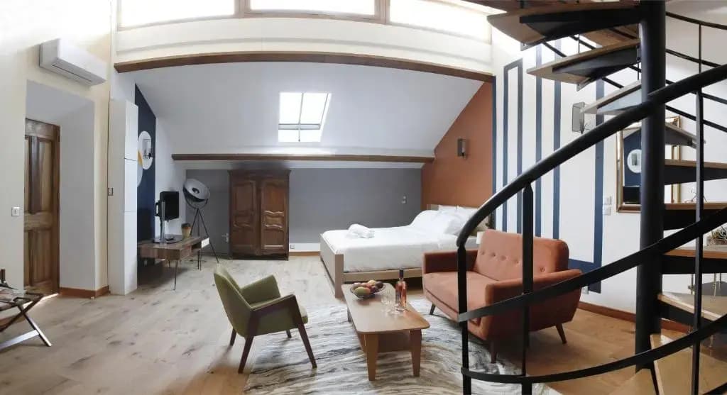 La Maison des Seigneurs - Photo 1
