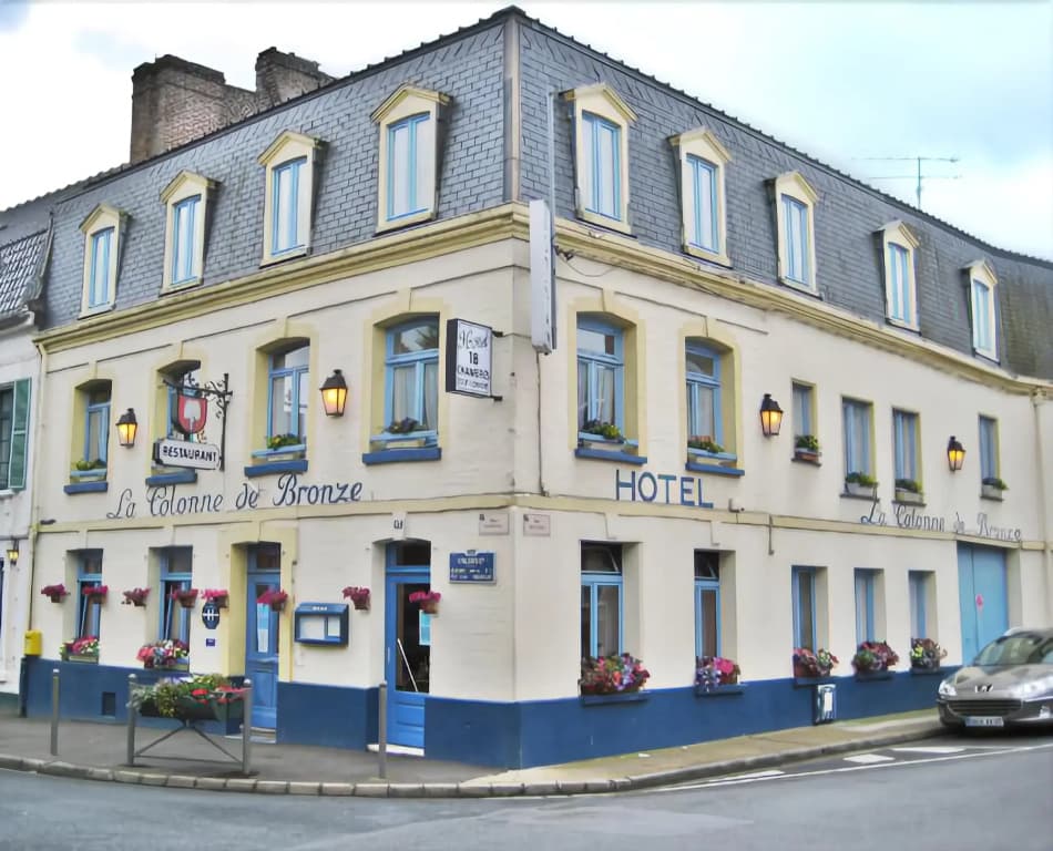 The Originals Boutique, Hôtel La Colonne de Bronze - Photo 1