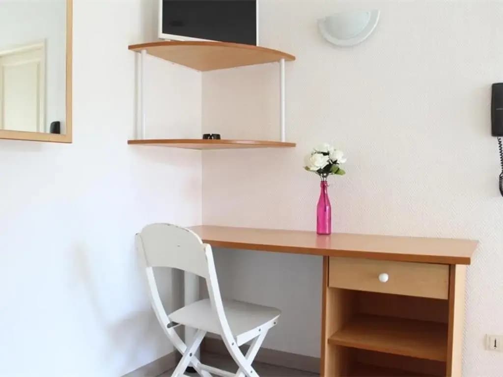 Appartement La Rochelle, 1 pièce, 2 personnes - FR-1-246-54 - Photo 1