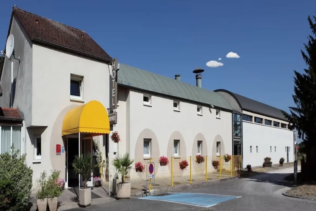 Hotel de la Gare - Photo 1