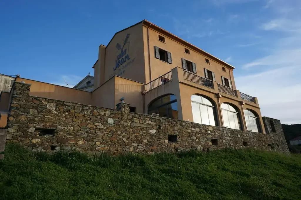 Hôtel Le Saint Jean - Photo 1